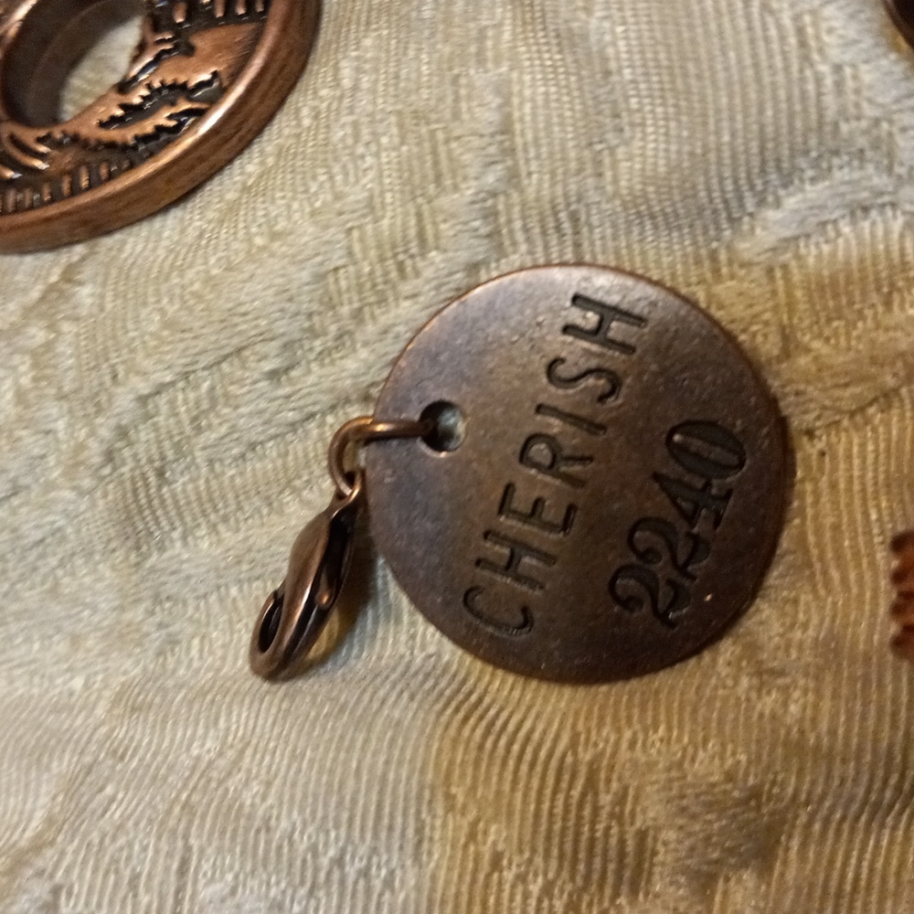 D-29 jewelry lot - Picture 7 of 10
